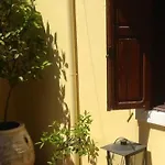 The Knight And The Pomegranate - Luxury Medieval Villa *