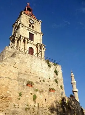 The Knight And The Pomegranate - Luxury Medieval Βίλα *