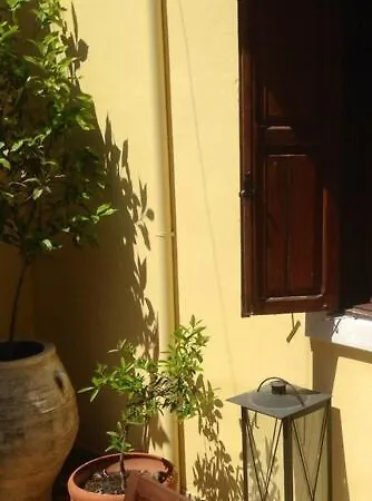 The Knight And The Pomegranate - Luxury Medieval Βίλα *