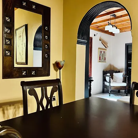 The Knight And The Pomegranate - Luxury Medieval Villa