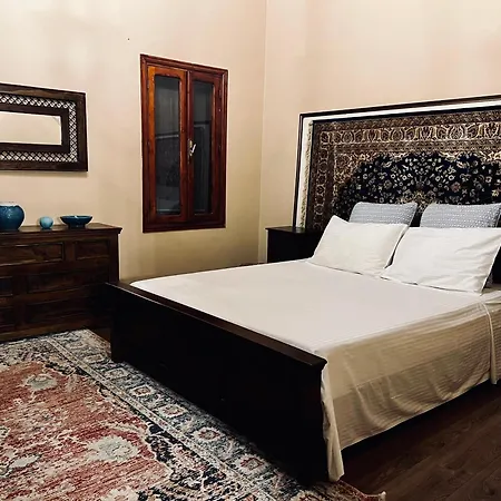 The Knight And The Pomegranate - Luxury Medieval * Rhodes City