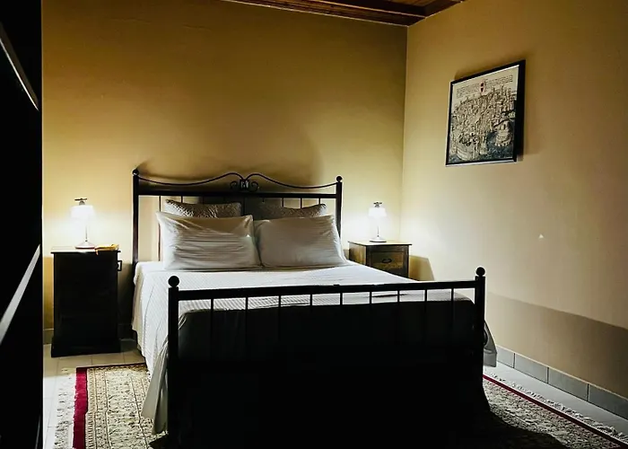 빌라 The Knight And The Pomegranate - Luxury Medieval Rhodes City